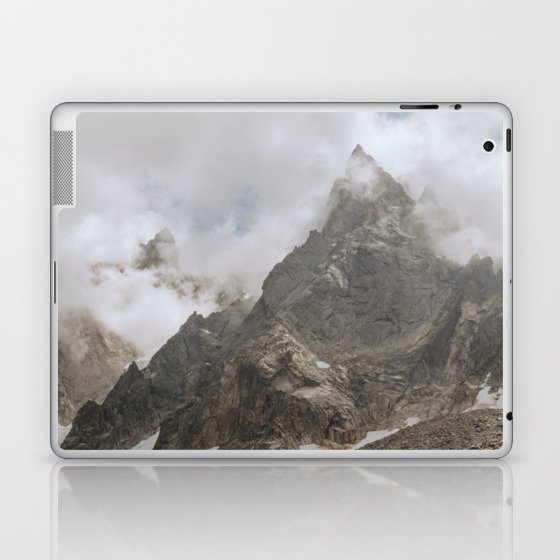 Mountain | Nature and Landscape Photography Laptop & iPad Skin