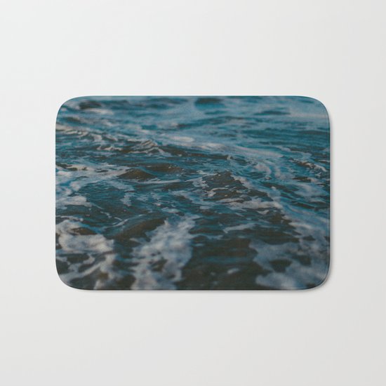 Drifting Bath Mat