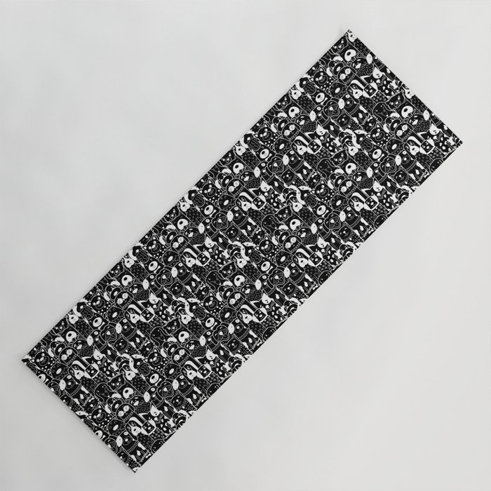 Black and White Seamless Dogs Yoga Mat