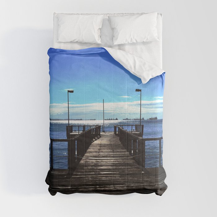 The wood pier Comforter