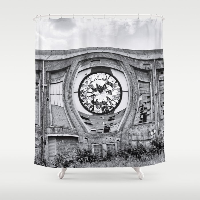 Diamant in Industrie Ruine Shower Curtain