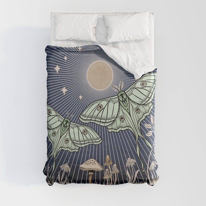 Luna Moths with moon and mushrooms - art and 2022 Lunar calendar (Northern Hemisphere) Duvet Cover