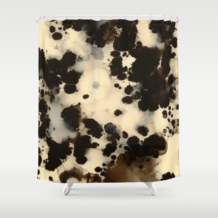 Black and White Tortoiseshell Pattern