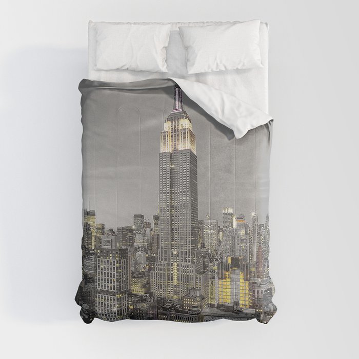 NEW YORK CITY LXI Comforter