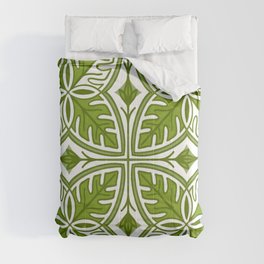 Modern Tropical Green and White Leaves  Comforter