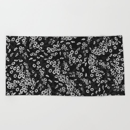 Daisy Dream Beach Towel