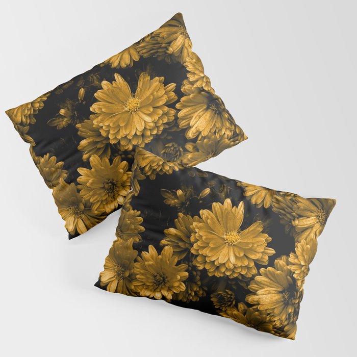 Golden floral pattern design | Close-up of Gerbera daisies bouquet  Pillow Sham