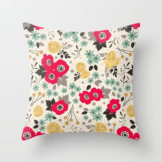 Blumen Throw Pillow