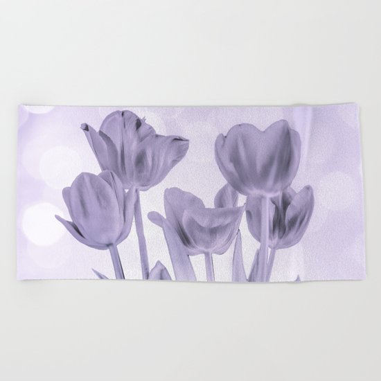 Tulips (b&w) Beach Towel