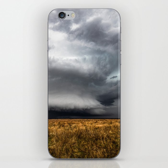 Split Second Scenery - Supercell Thunderstorm Takes Shape in the Blink of an Eye on a Stormy Spring Day in Texas iPhone Skin