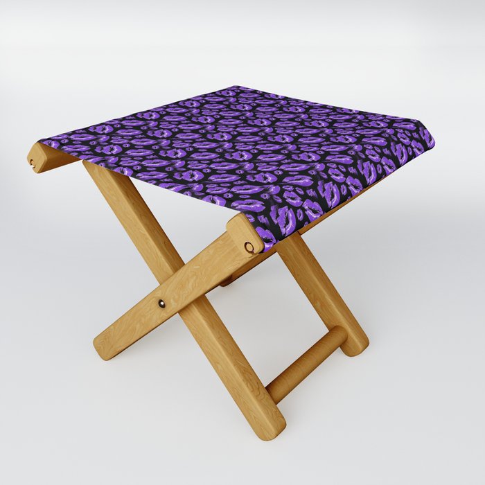 Two Kisses Collided Luscious Lilac Colored Lips Pattern Folding Stool