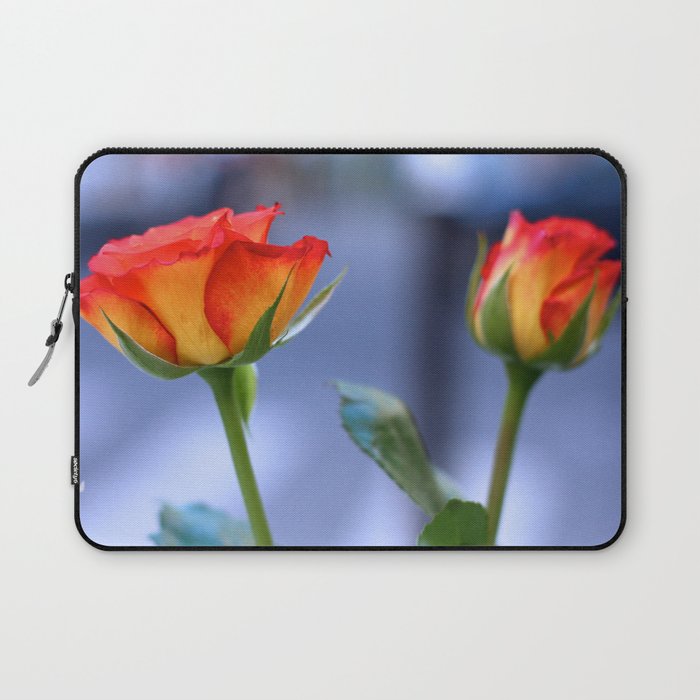 "Love planted a rose and the world turned sweet" Laptop Sleeve