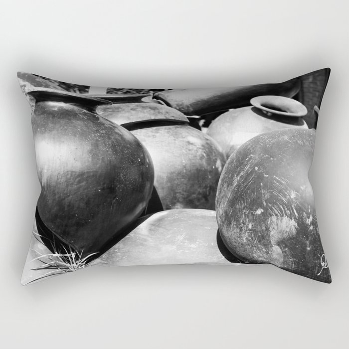 Black clay Rectangular Pillow