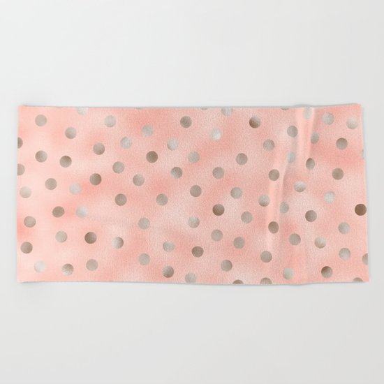Rosy silver polka dots Beach Towel
