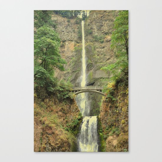 MULTNOMAH FALLS - OREGON Canvas Print