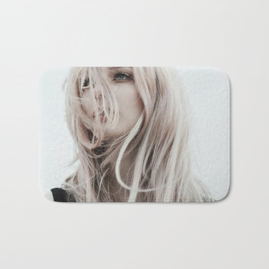 Wind Bath Mat