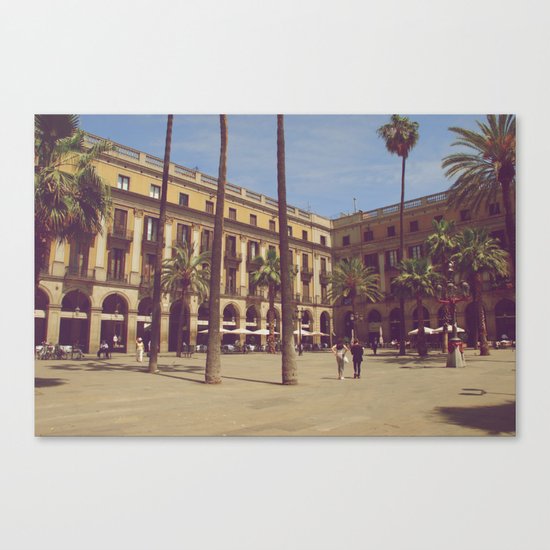 Plaça Reial Canvas Print