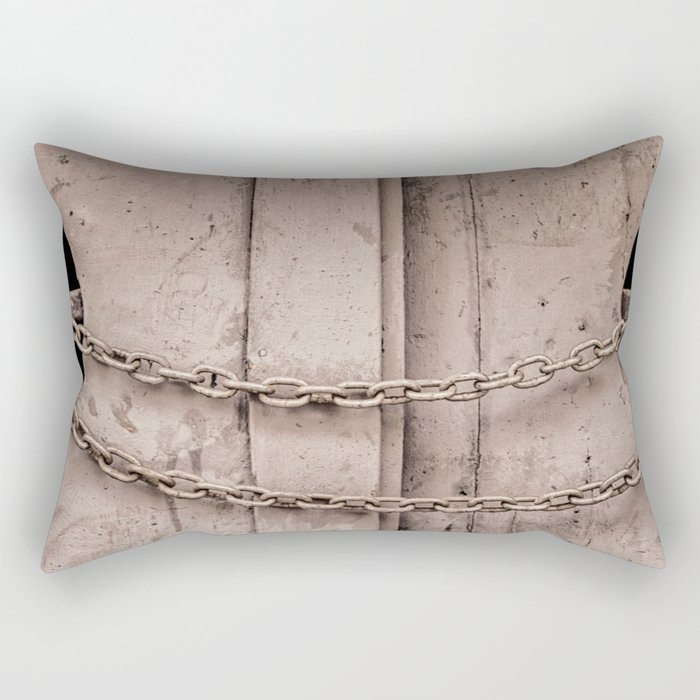 Linked Rectangular Pillow