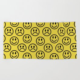 Smiling face Beach Towel