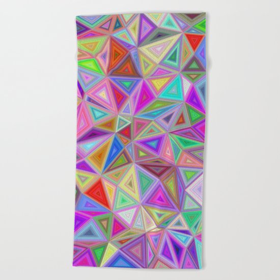 Triangular happiness Beach Towel