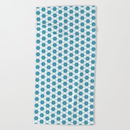 Geometric blue flowers pattern Beach Towel