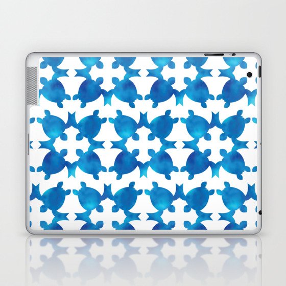Chinoiserie turtles blue and white pattern Laptop & iPad Skin