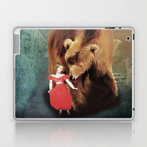 The girl and the beast Laptop & iPad Skin