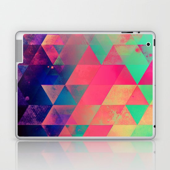 plyyt Laptop & iPad Skin