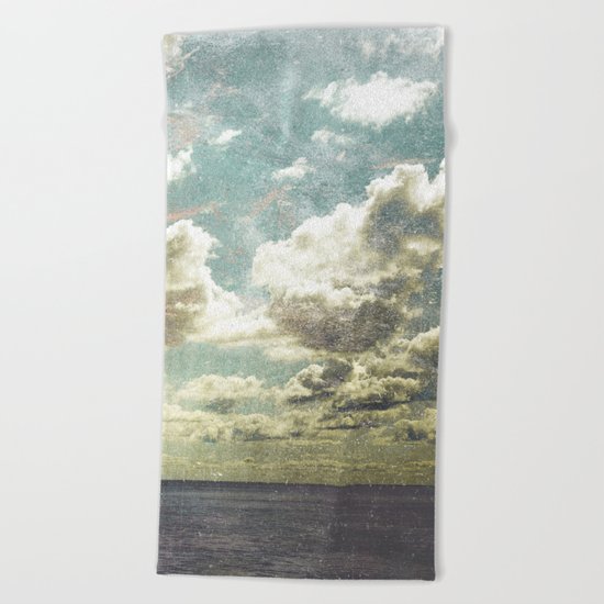 I´m lost Beach Towel