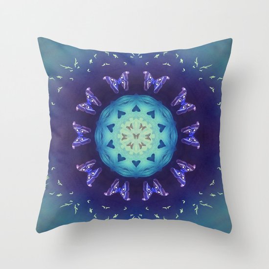 Mauve flight Throw Pillow