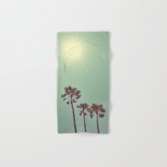 Beaming Hand & Bath Towel