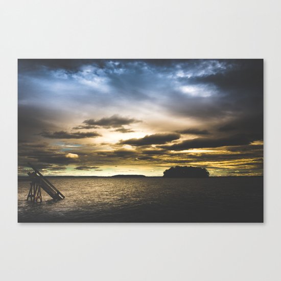 Last dip Canvas Print