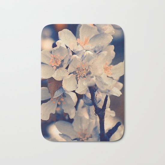 Almond bloom(2) Bath Mat