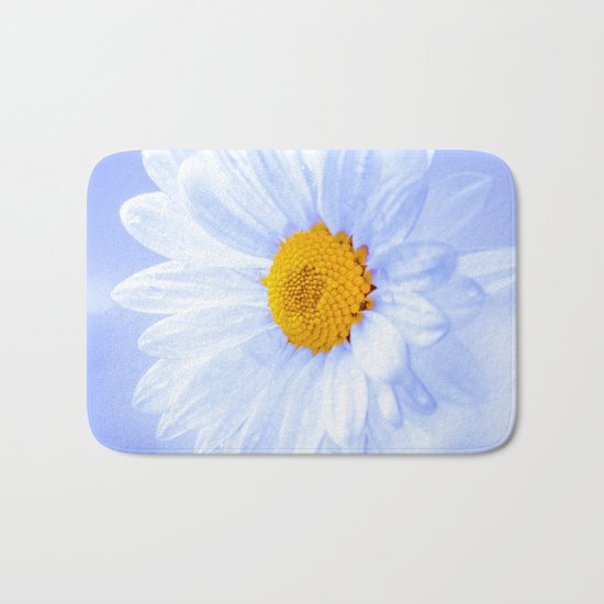 Daisy in the sky Bath Mat