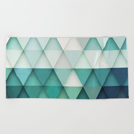 TRIANGULAR II Beach Towel