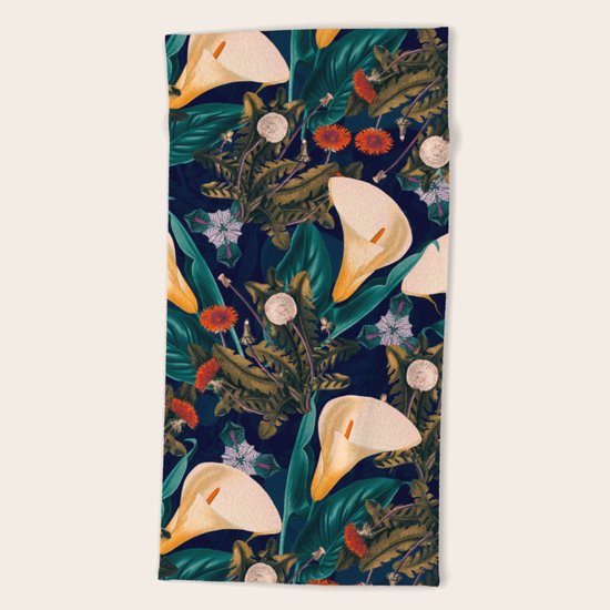 FLORAL PATTERN X Beach Towel