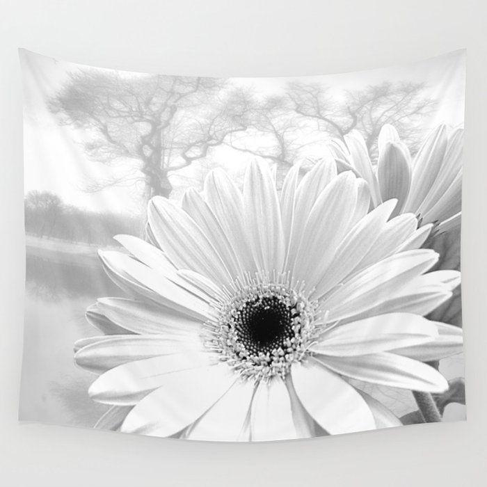 Winter White Gerbera Daisy A199 Wall Tapestry By