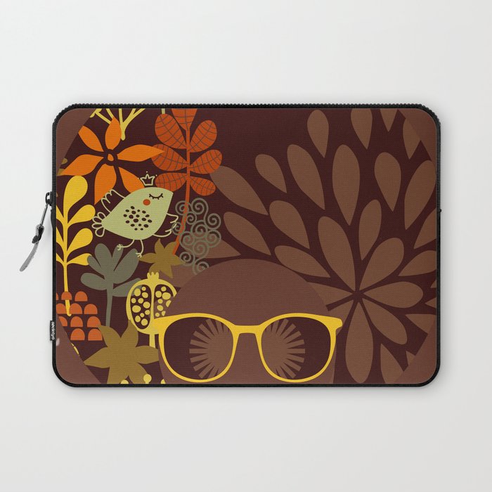 Afro Diva : Sophisticated Lady Retro Brown Laptop Sleeve