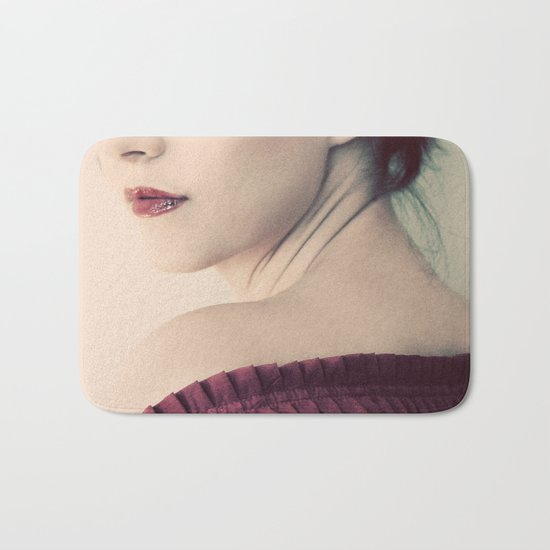 in bordeaux Bath Mat