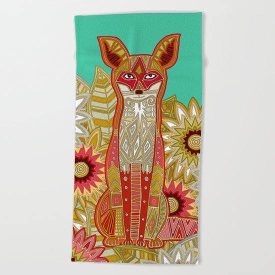 garden fox Beach Towel