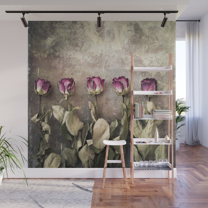 Five dried roses Wall Mural