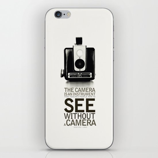 BROWNIE HAWKEYE iPhone & iPod Skin