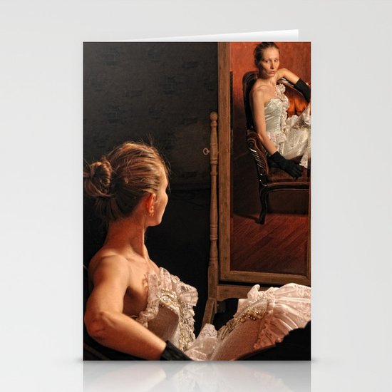 Victoria and the mirror Stationery Cards