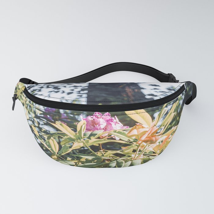 Flowers in the Forest | Travel Photography | Oregon Fanny Pack