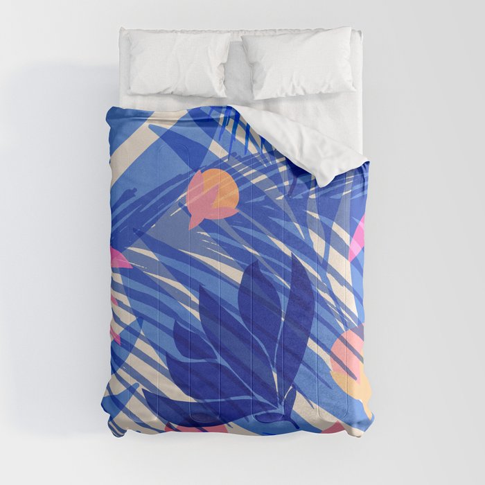 Breezy Tropics Blue Floral Design Comforter