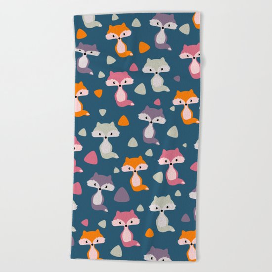 Foxes in many colors Beach Towel