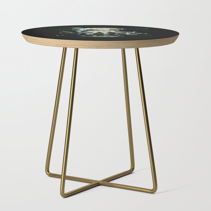 osV0ybln_4x Side Table