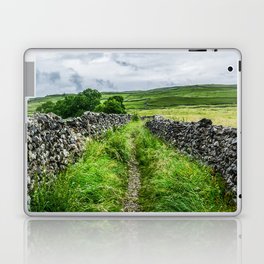 Great Britain Photography - Beautiful Trail In A National Park Laptop Skin