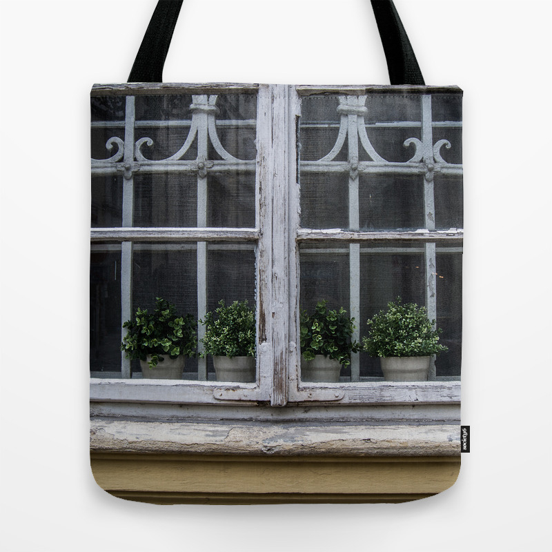 daily tote bag