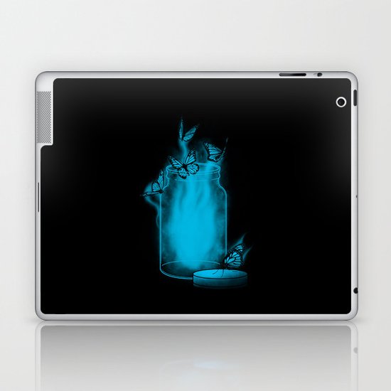 Free Laptop & iPad Skin